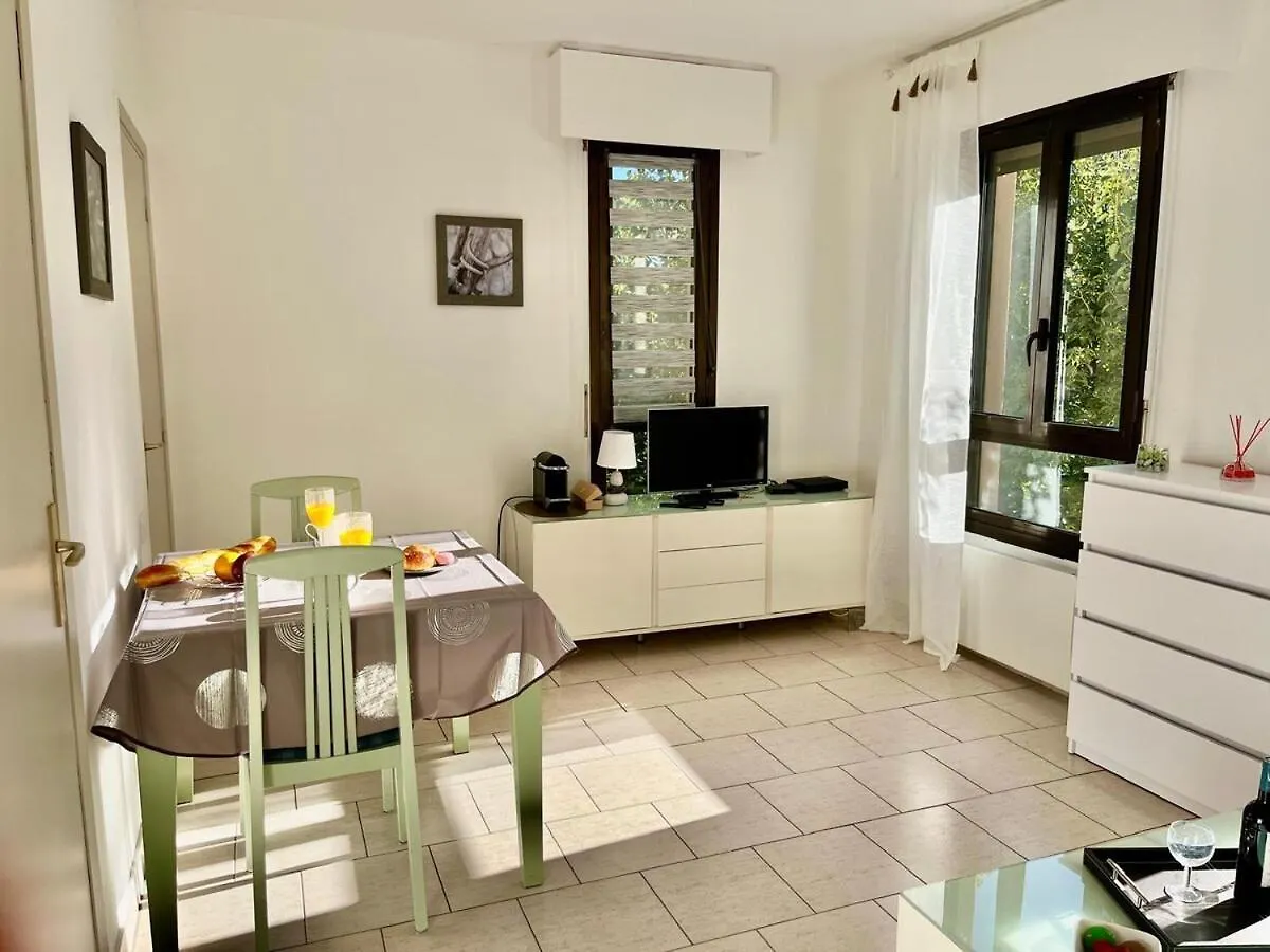 Beausite Yourhosthelper Cannes Daire